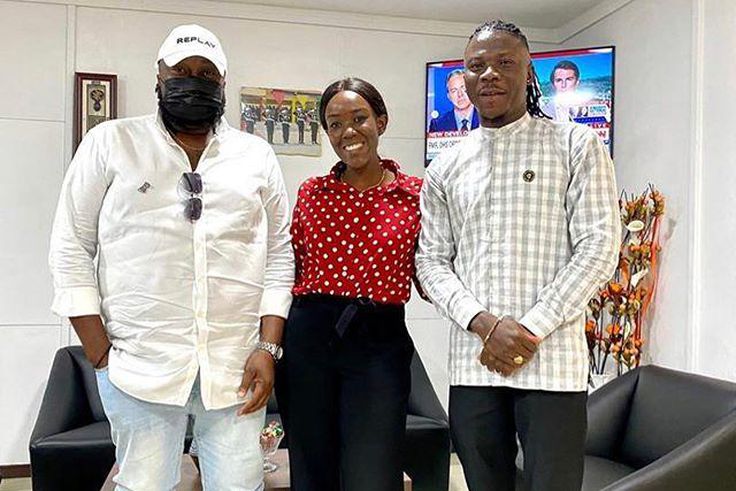 Stonebwoy, wife and Angel Town