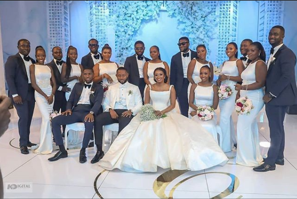 The couple with their bridesmaids and groomsmen