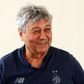 Mircea Lucescu has taken up his post as Dynamo Kiev coach after saying he would leave due to fan uproar