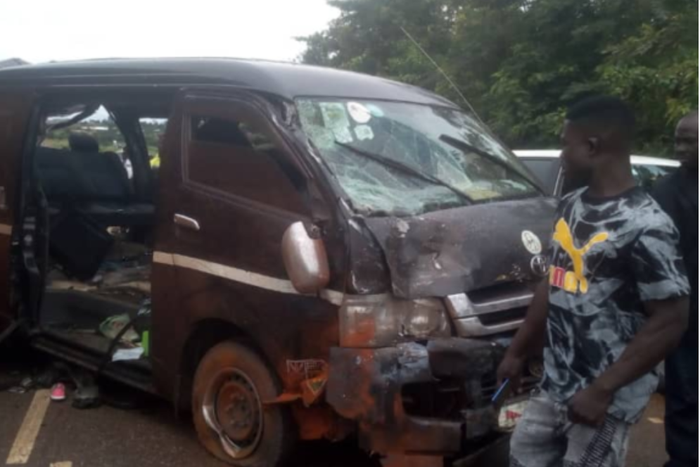 Another accident at Duampompo-Konongo Odumase leaves15 persons hospitalised