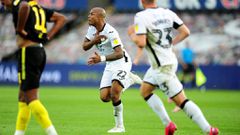 Andre Ayew scored the only goal as Swansea beat Brentford in the play-offs