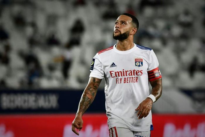 Memphis Depay is rumoured to be leaving for Barcelona