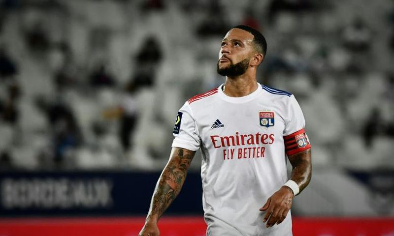 Memphis Depay is rumoured to be leaving for Barcelona