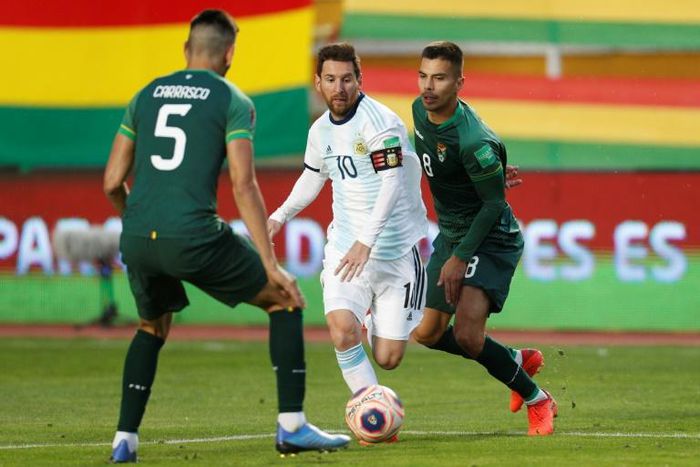 Lionel Messi (C) played the full 90 minutes in World Cup qualifying wins over Ecuador and Bolivia