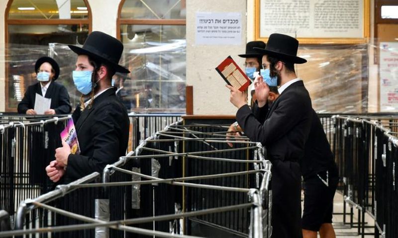 Hasidic Jews visit the tomb of Rabbi Nahman days before the Jewish New Year in the central Ukrainian town of Uman