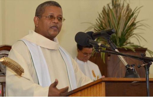 Wavel Ramkalawan: Pastor becomes Seychelles president after 5 failed attempts