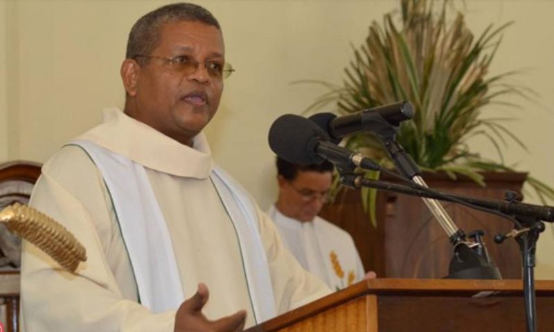 Wavel Ramkalawan: Pastor becomes Seychelles president after 5 failed attempts