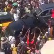 Stonebwoy mobbed