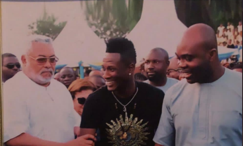 Asamoah Gyan and President Rawlings