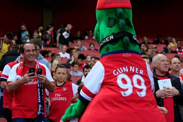 Arsenal's long-serving Gunnersaurus mascot