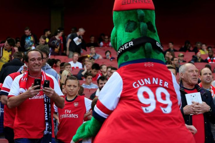 Arsenal's long-serving Gunnersaurus mascot