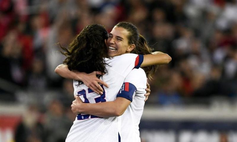 Manchester United women's team have signed US internationals Christen Press (left) and Tobin Heath