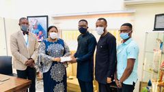 Rebecca Akufo-Addo presents $20,000 to ‘sick’ pencil artist, Emmanuel Apraku