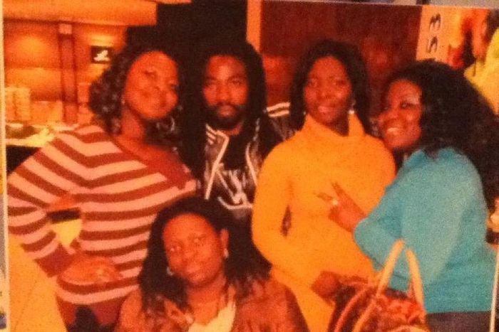 Aisha Modi throws back to shopping for Obrafour