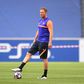 Leipzig coach Julian Nagelsmann plans to starve PSG's counter-attacking game in Tuesday's Champions League semi-final