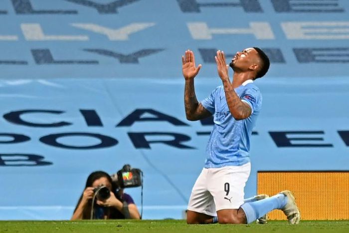 Brazil striker Gabriel Jesus says he is dreaming of lifting the Champions League trophy with Manchester City this season