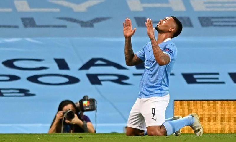 Brazil striker Gabriel Jesus says he is dreaming of lifting the Champions League trophy with Manchester City this season