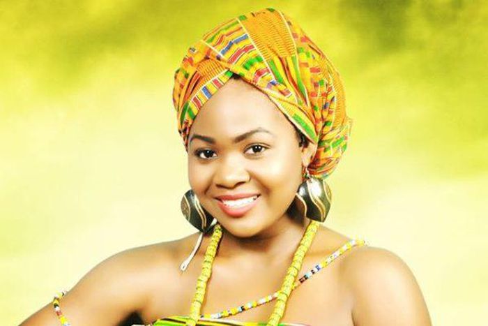 Tears galore at Barbara Tommey’s one-week memorial service (video)