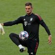 Bayern Munich' goalkeeper Sven Ulreich has signed for second division side Hamburg