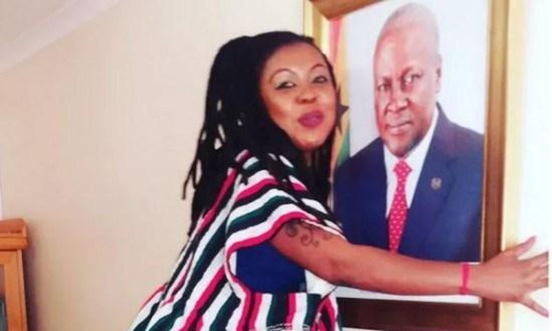 Afia Schwarzenegger with Mahama's portrait