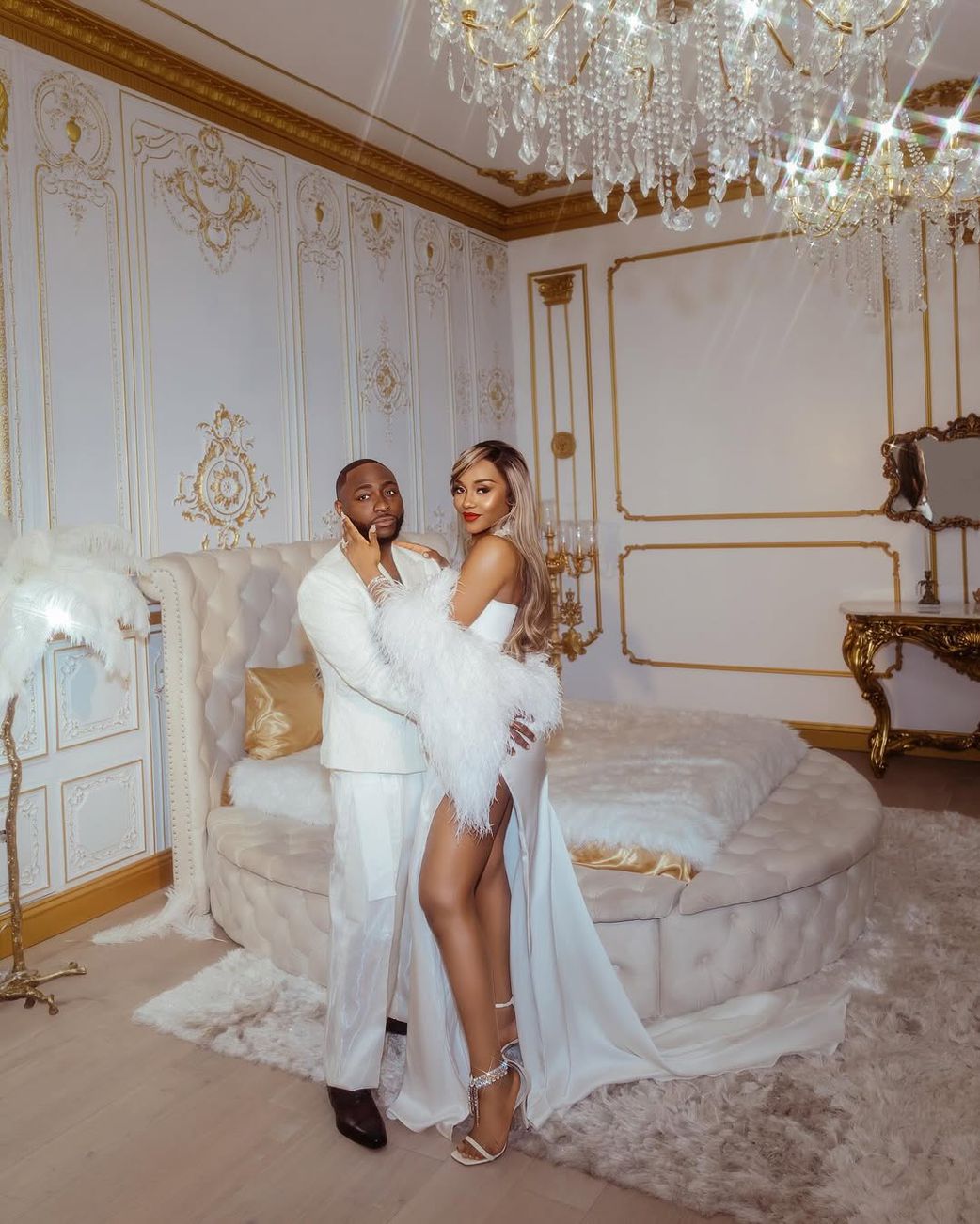 davido-honours-late-son-with-custom-cufflinks-at-3-7m-miami-wedding