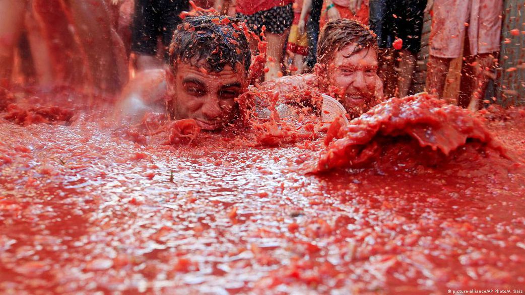 16 Strangest Festivals in The World That You Won’t Believe Exist