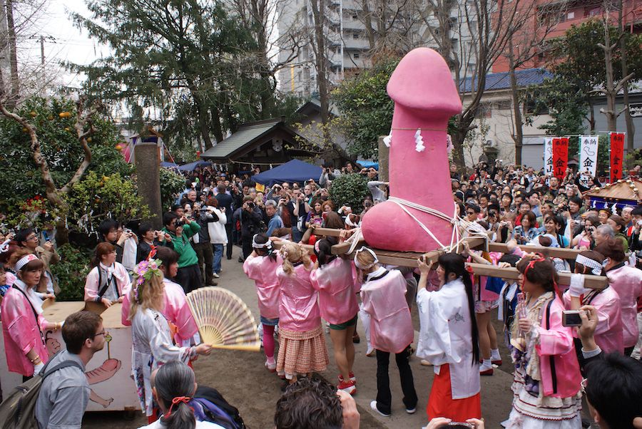 16 Strangest Festivals in The World That You Won’t Believe Exist