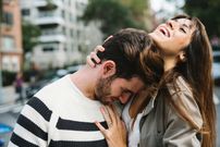 5 things women do that men secretly love (but rarely admit)