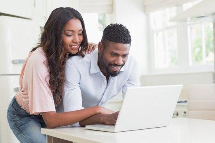 5 ways to deal with an office crush