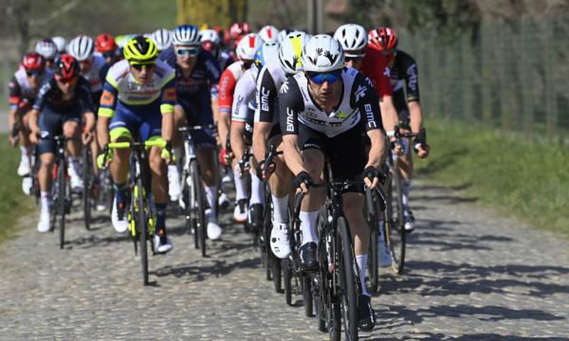 Team Qhubeka ASSOS