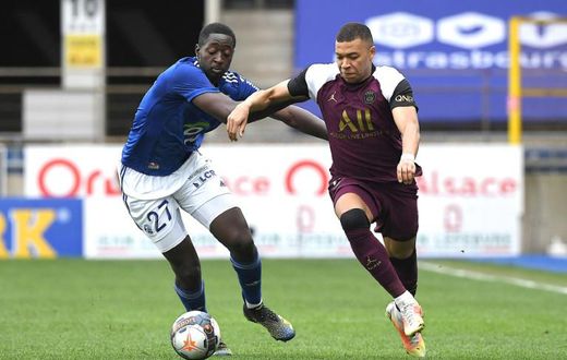 Kylian Mbappe (R) got PSG's opening goal in a 4-1 win at Strasbourg on Saturday