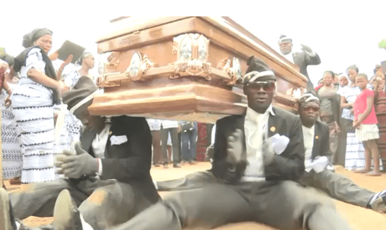 Eric Omondi perfectly mimics viral Ghana's dancing pallbearers as he goes after Mulamwah