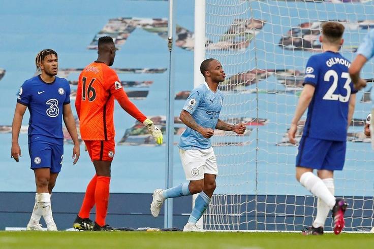 Manchester City's Raheem Sterling celebrates his goal against Chelsea