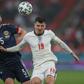 England midfielder Mason Mount (R)