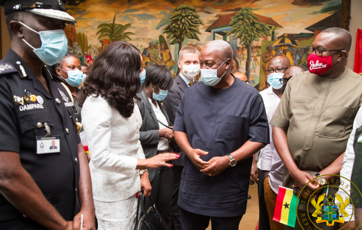 John Mahama in a tête-à-tête with EC boss, Jean Mensa