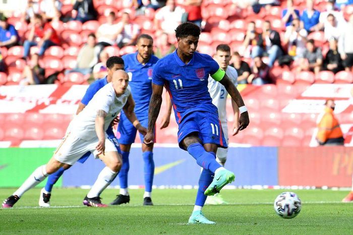 Spot on: Marcus Rashford scored the only goal in England's 1-0 win over Romania