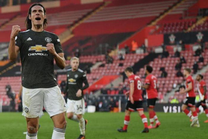 Edinson Cavani will be free to face Paris Saint-Germain on Wednesday despite a FA investigation that could lead to a three-match Premier League ban