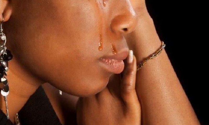 Who can rescue this crying woman? (Illustration)