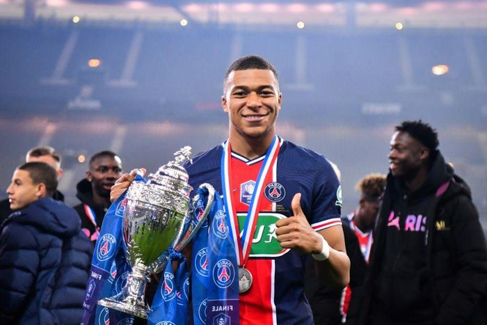 Paris Saint-Germain's French forward Kylian Mbappe can add the Ligue 1 title to the French Cup if Lille or draw lose on Sunday