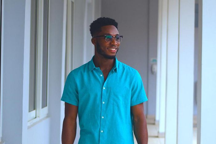 Singer Derrick Prince