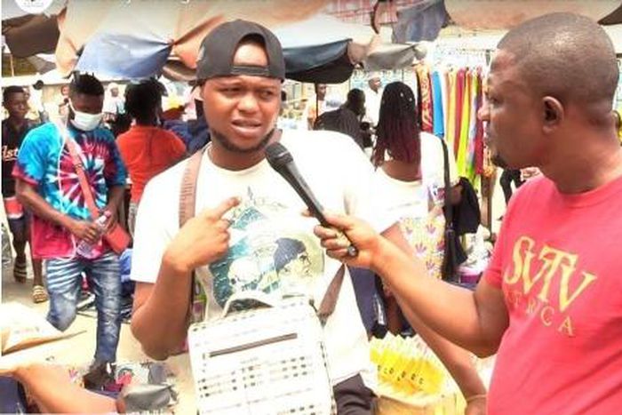 Mobile money agent meets father for the first time after boarding his car