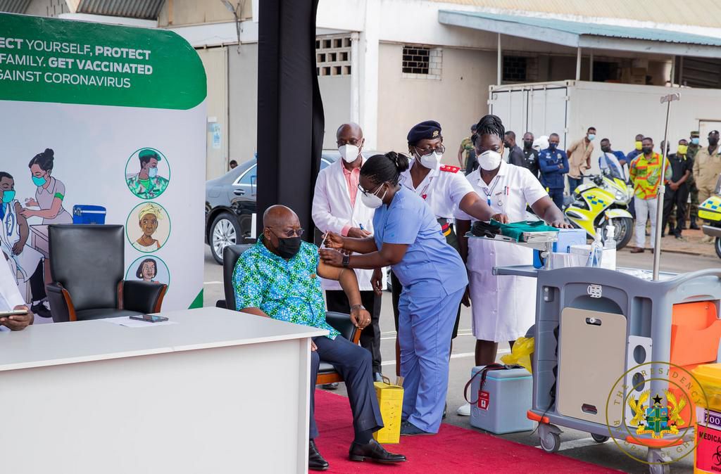 President Akufo-Addo takes Covid-19 vaccine