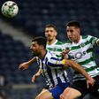 Mehdi Taremi (L) had a number of chances for Porto but was unable to convert them against leaders Sporting