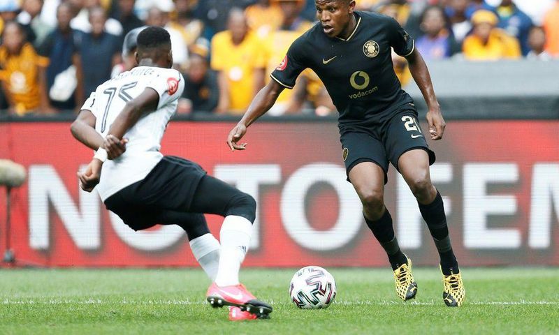 Lebogang Manyama (R) scored a hat-trick for Kaizer Chiefs on Wednesday -- only the third player to achieve the feat in the South African Premiership this season.