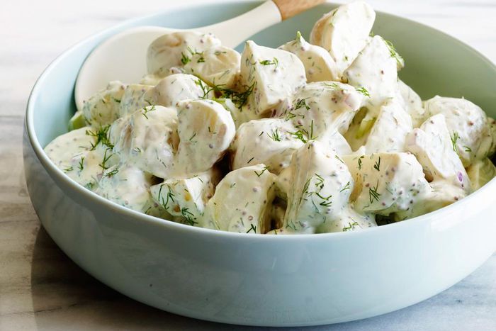 Creamy potatoes salad