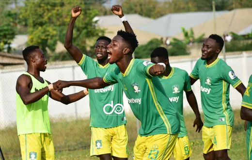 Aduana Stars