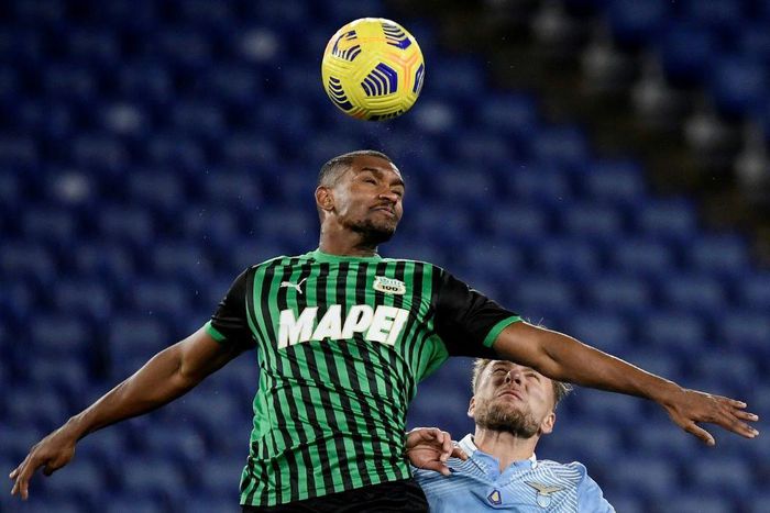 Sassuolo's Brazilian defender Marlon (C) has signed for Shakhtar Donetsk