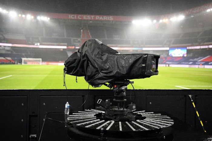 French Ligue 1 clubs are suffering the consequences of the absence of supporters from stadiums combined with the collapse of a record domestic TV rights deal with Mediapro