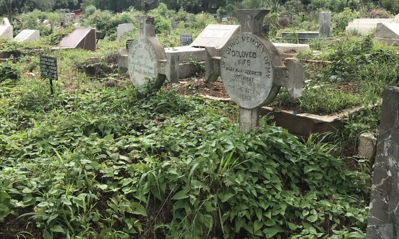 Tension at Gomoa Fawomaye as police officer exhumes 10 dead bodies & refuses to return them