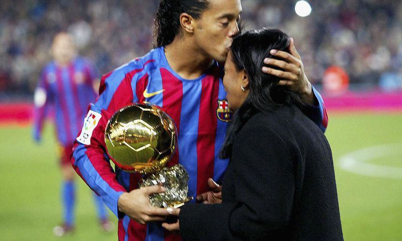 Ronaldinho’s mother dies after contracting COVID-19